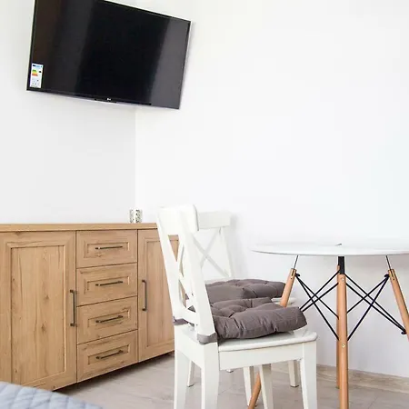 Silver Apartment *